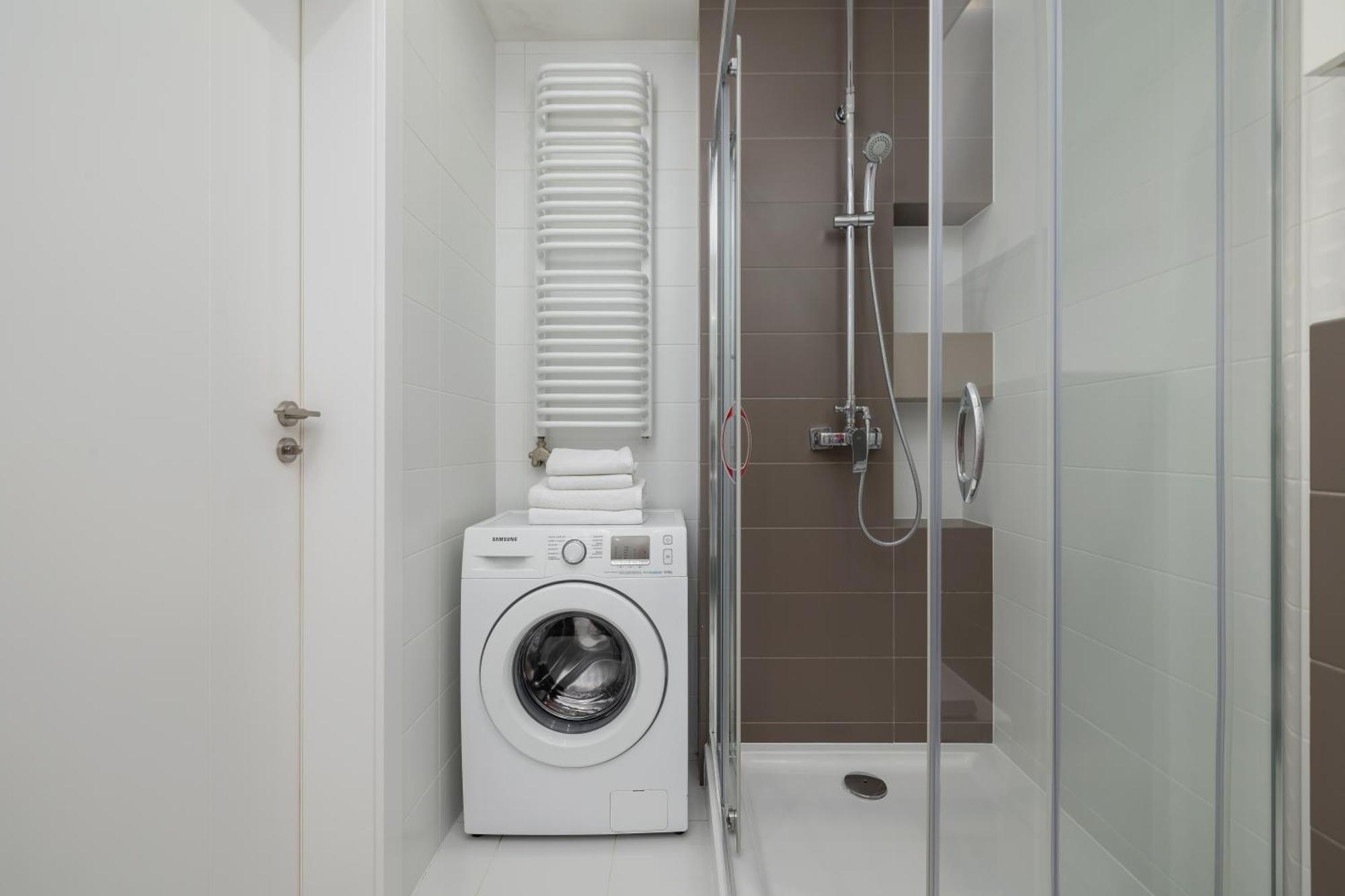 Apartment With Balcony - Masarska 8 Street Красков Екстериор снимка